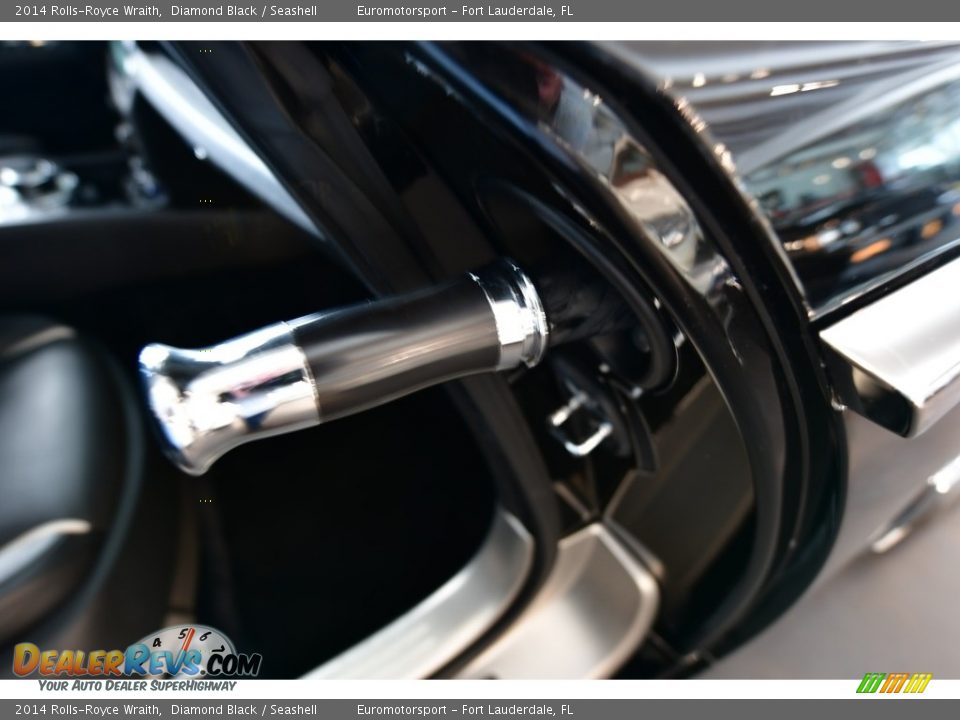 2014 Rolls-Royce Wraith Diamond Black / Seashell Photo #28