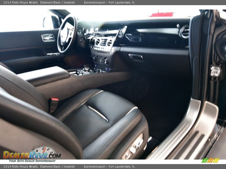 2014 Rolls-Royce Wraith Diamond Black / Seashell Photo #29