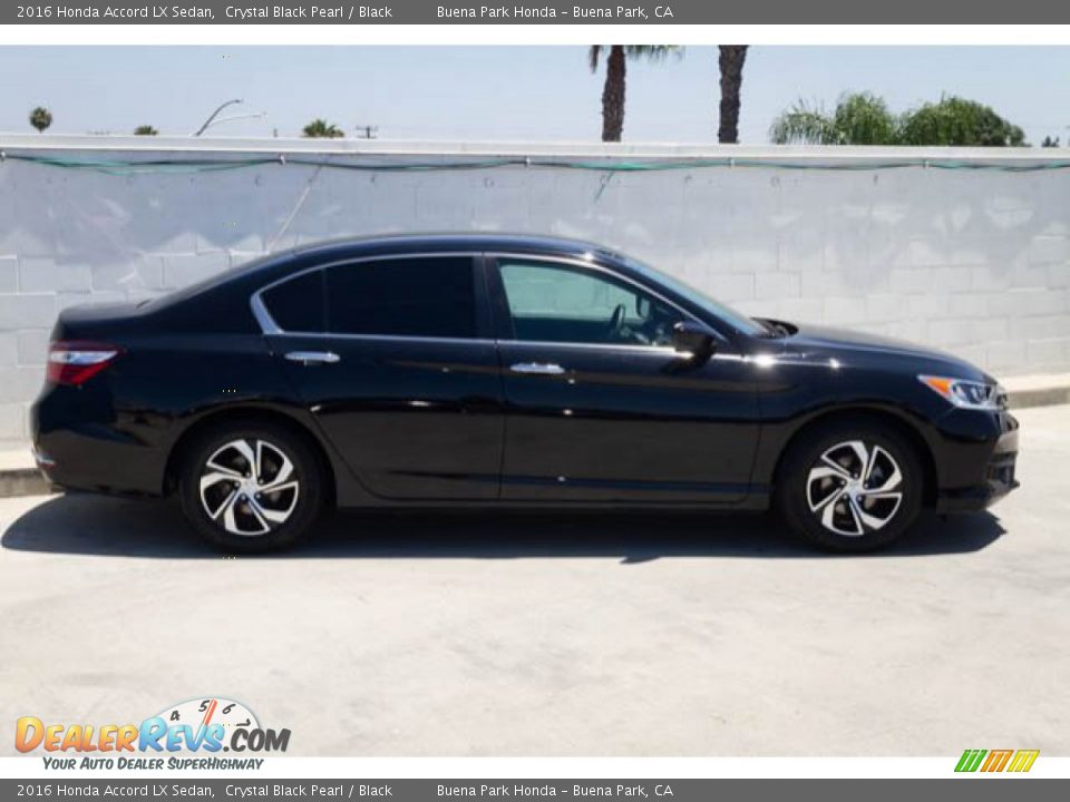 2016 Honda Accord LX Sedan Crystal Black Pearl / Black Photo #13