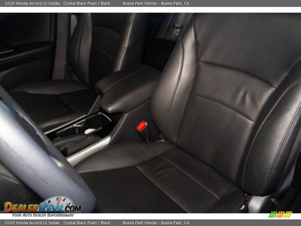 2016 Honda Accord LX Sedan Crystal Black Pearl / Black Photo #17