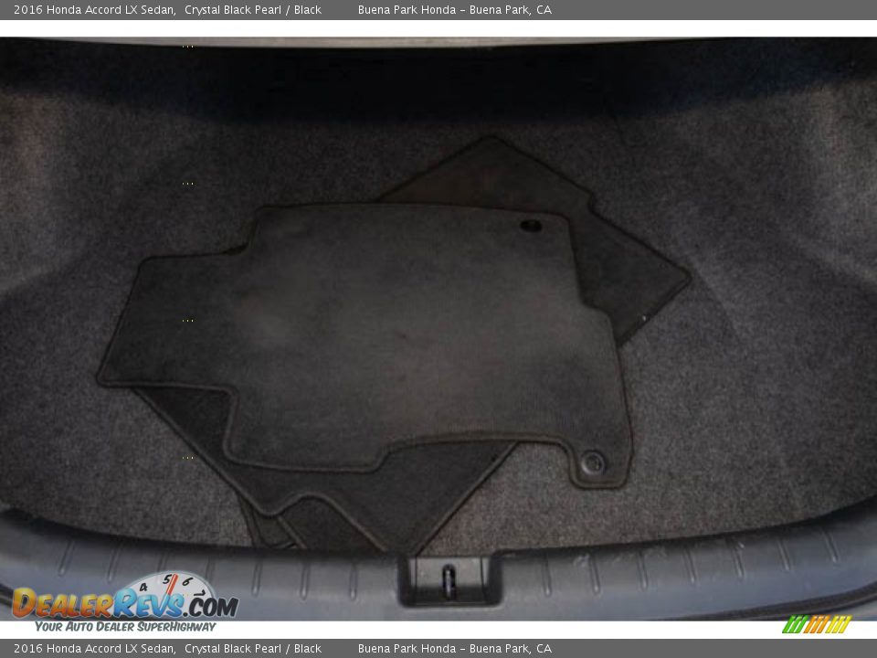 2016 Honda Accord LX Sedan Crystal Black Pearl / Black Photo #19