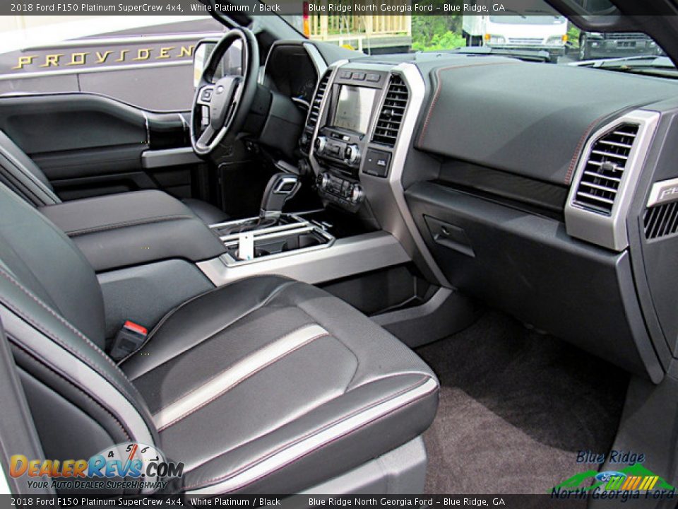 2018 Ford F150 Platinum SuperCrew 4x4 White Platinum / Black Photo #31
