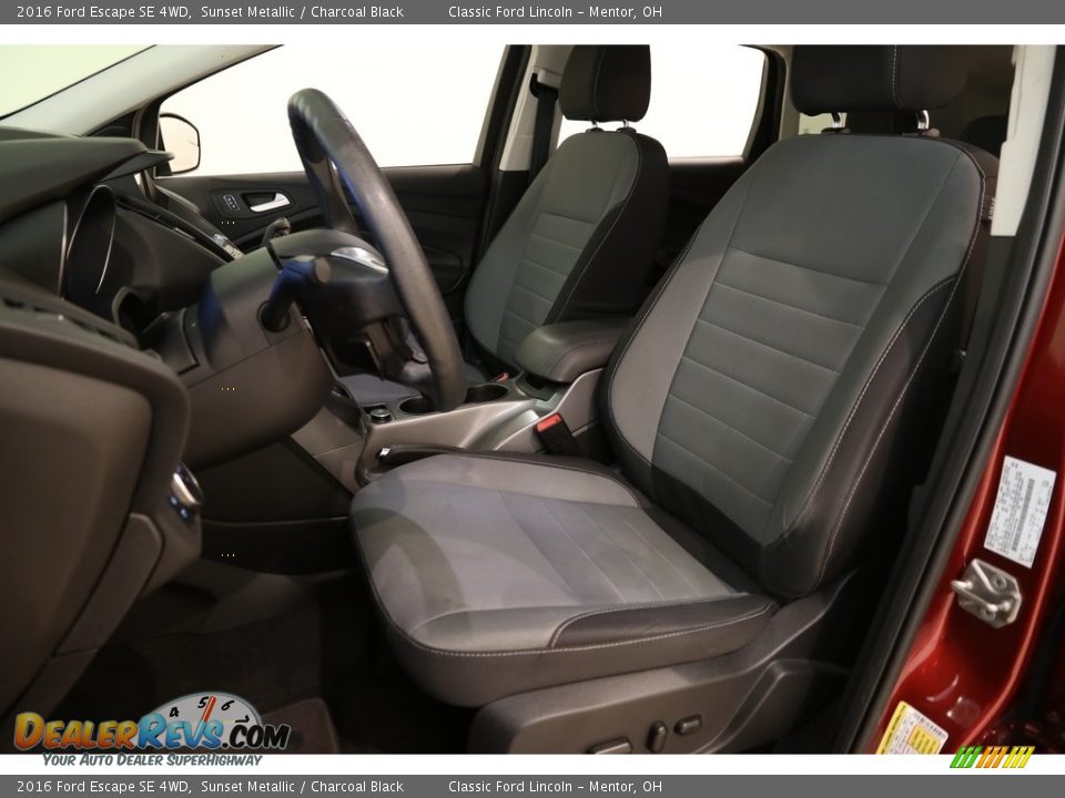 2016 Ford Escape SE 4WD Sunset Metallic / Charcoal Black Photo #5