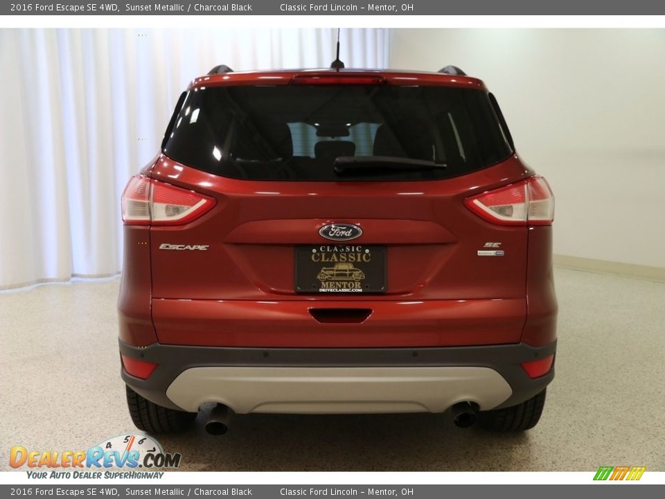 2016 Ford Escape SE 4WD Sunset Metallic / Charcoal Black Photo #18