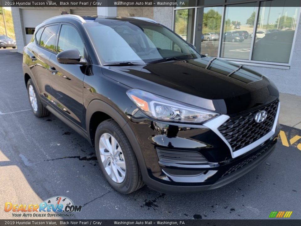 2019 Hyundai Tucson Value Black Noir Pearl / Gray Photo #2