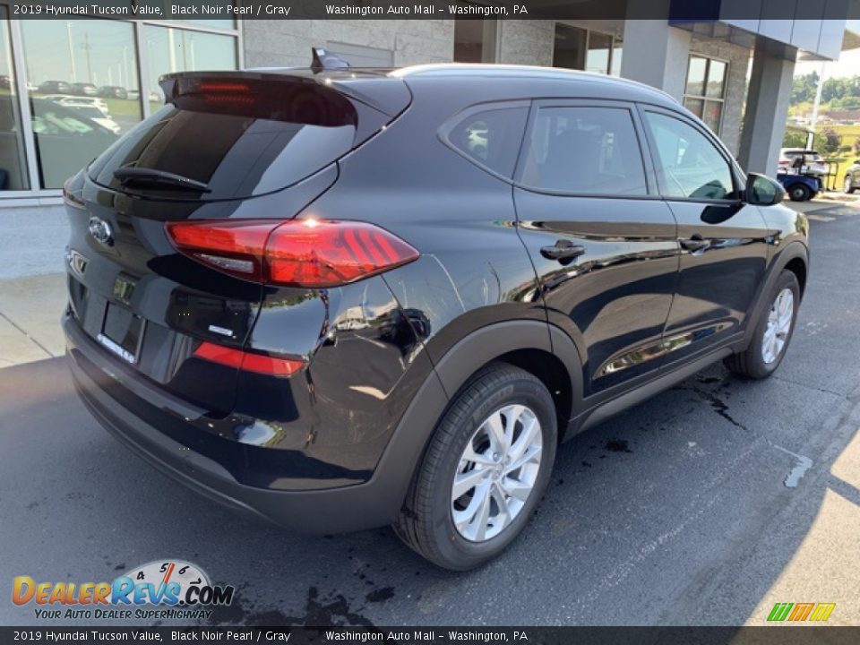 2019 Hyundai Tucson Value Black Noir Pearl / Gray Photo #4