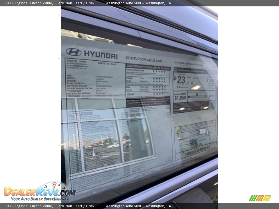 2019 Hyundai Tucson Value Black Noir Pearl / Gray Photo #16