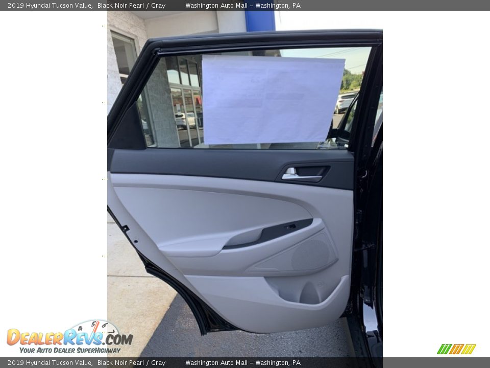 2019 Hyundai Tucson Value Black Noir Pearl / Gray Photo #17