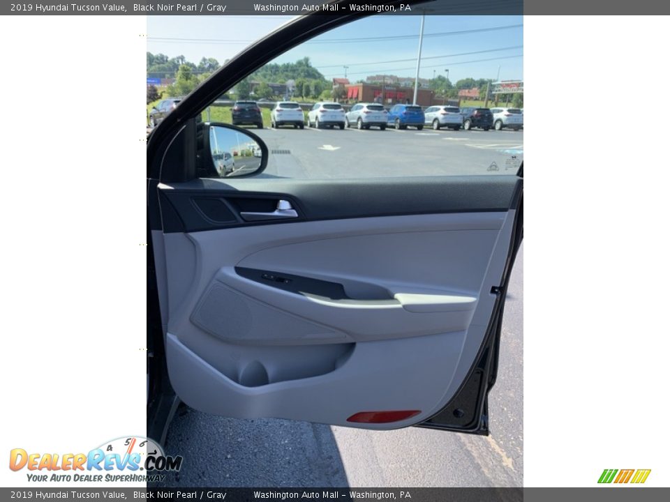 2019 Hyundai Tucson Value Black Noir Pearl / Gray Photo #27