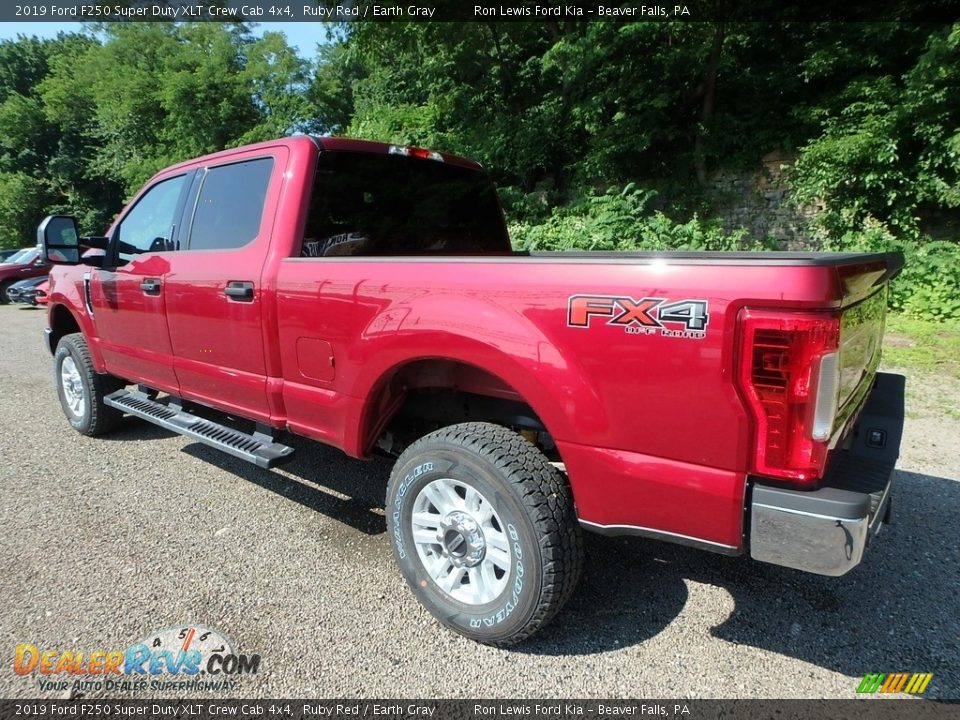 2019 Ford F250 Super Duty XLT Crew Cab 4x4 Ruby Red / Earth Gray Photo #4