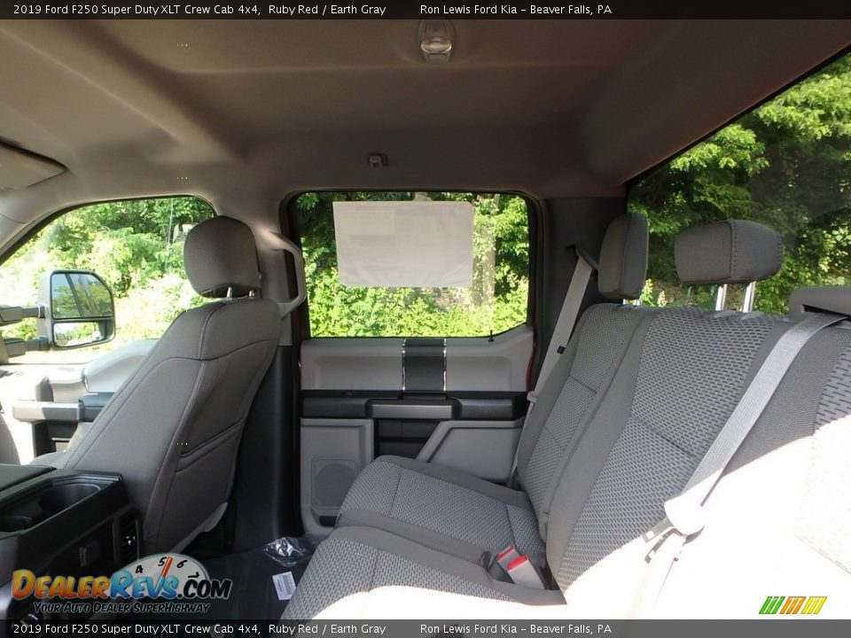 2019 Ford F250 Super Duty XLT Crew Cab 4x4 Ruby Red / Earth Gray Photo #12