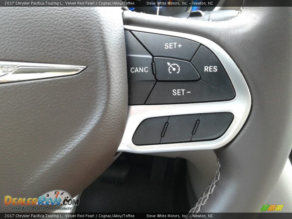 2017 Chrysler Pacifica Touring L Velvet Red Pearl / Cognac/Alloy/Toffee Photo #22