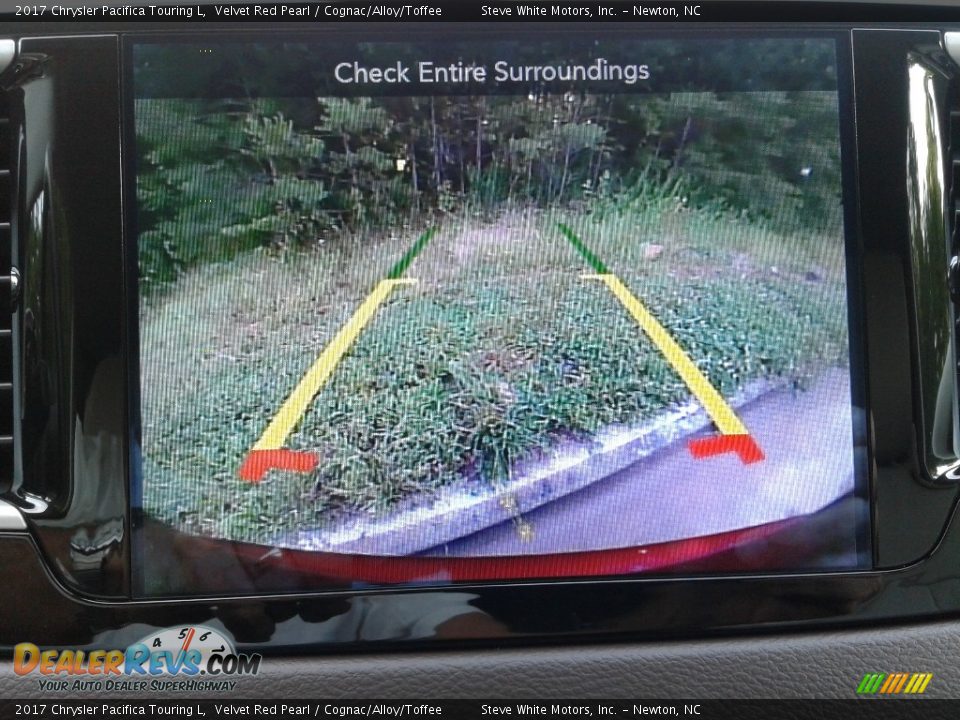 2017 Chrysler Pacifica Touring L Velvet Red Pearl / Cognac/Alloy/Toffee Photo #26