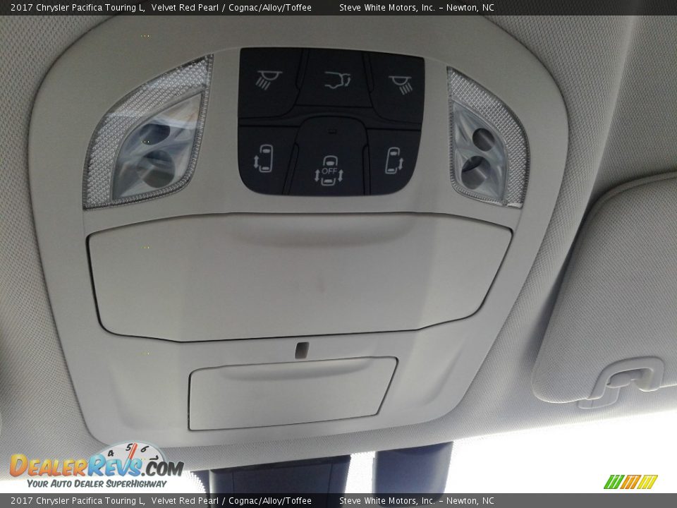 2017 Chrysler Pacifica Touring L Velvet Red Pearl / Cognac/Alloy/Toffee Photo #34
