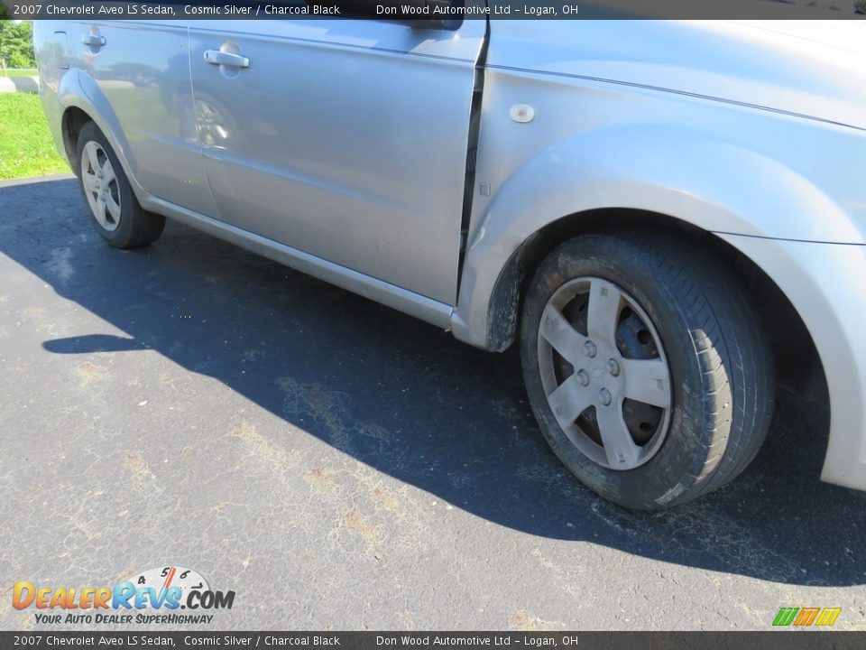 2007 Chevrolet Aveo LS Sedan Cosmic Silver / Charcoal Black Photo #3