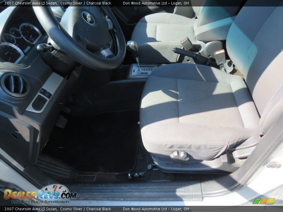 2007 Chevrolet Aveo LS Sedan Cosmic Silver / Charcoal Black Photo #16