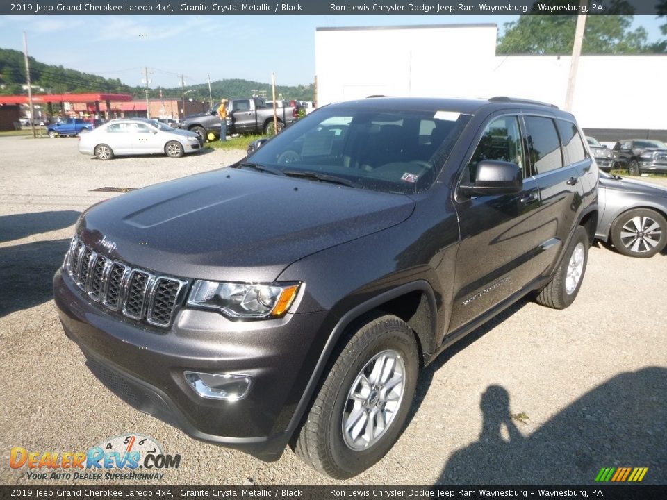 2019 Jeep Grand Cherokee Laredo 4x4 Granite Crystal Metallic / Black Photo #1