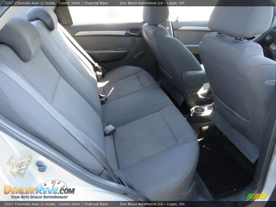2007 Chevrolet Aveo LS Sedan Cosmic Silver / Charcoal Black Photo #23