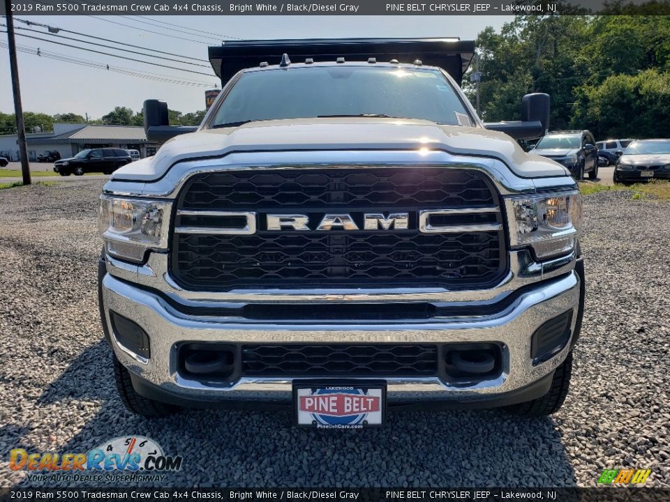 2019 Ram 5500 Tradesman Crew Cab 4x4 Chassis Bright White / Black/Diesel Gray Photo #2