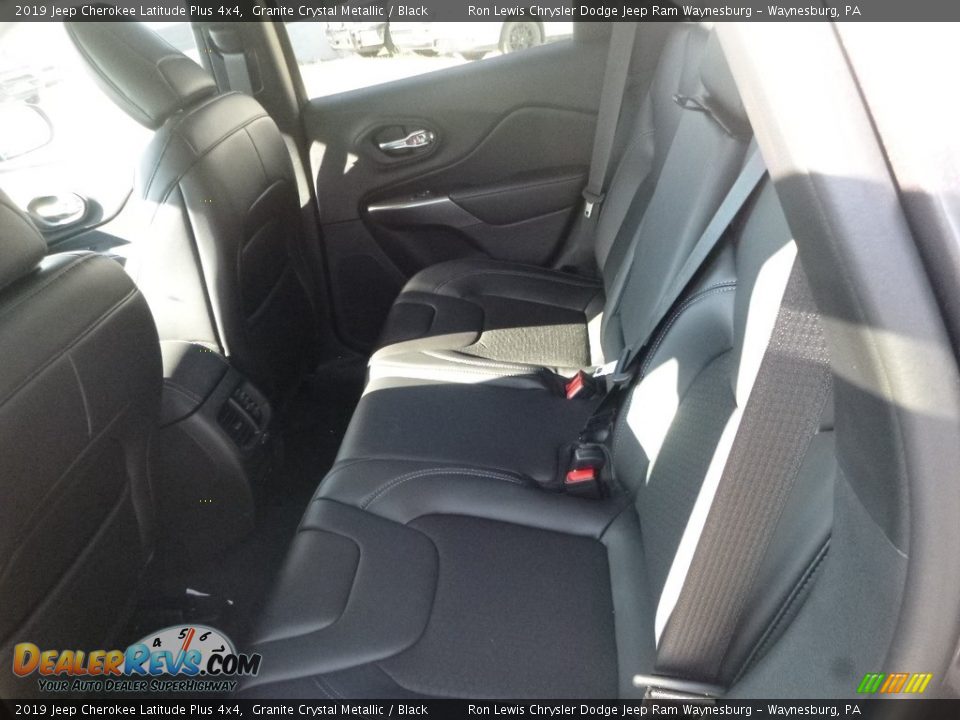2019 Jeep Cherokee Latitude Plus 4x4 Granite Crystal Metallic / Black Photo #12
