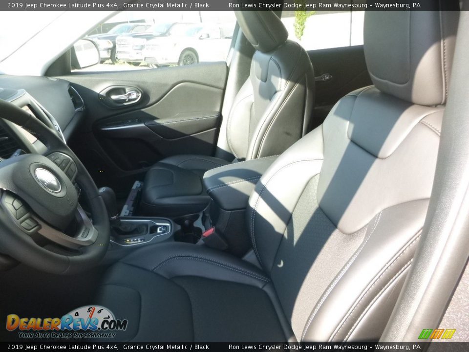 2019 Jeep Cherokee Latitude Plus 4x4 Granite Crystal Metallic / Black Photo #15