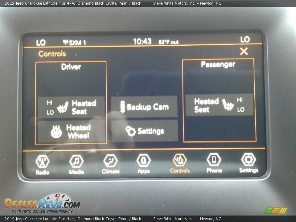 2019 Jeep Cherokee Latitude Plus 4x4 Diamond Black Crystal Pearl / Black Photo #25