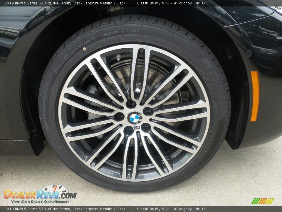 2019 BMW 5 Series 530i xDrive Sedan Wheel Photo #2