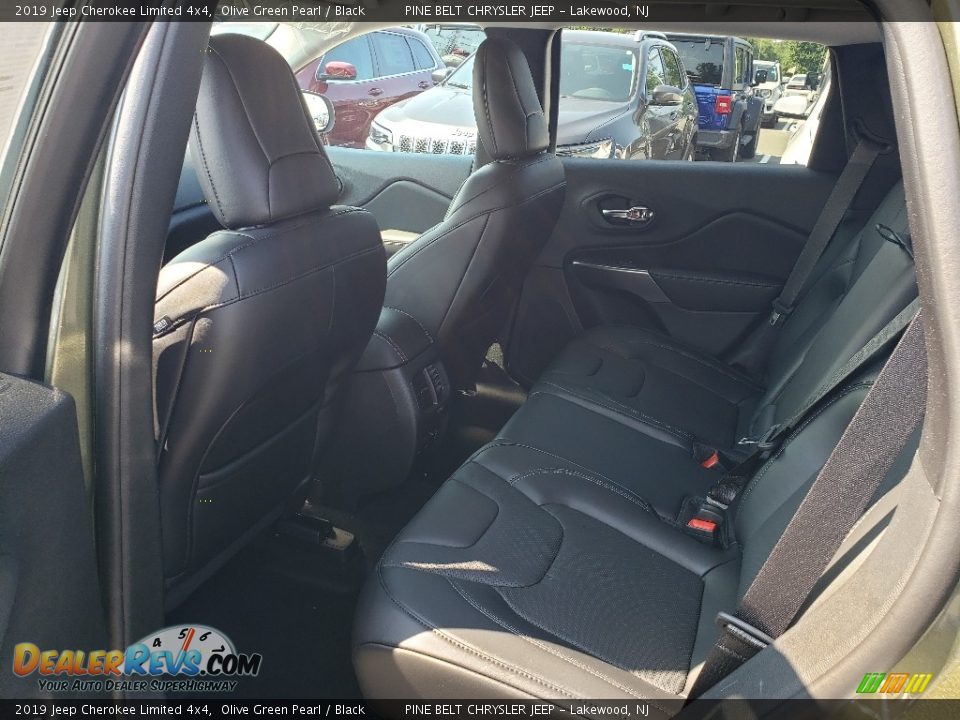 2019 Jeep Cherokee Limited 4x4 Olive Green Pearl / Black Photo #6