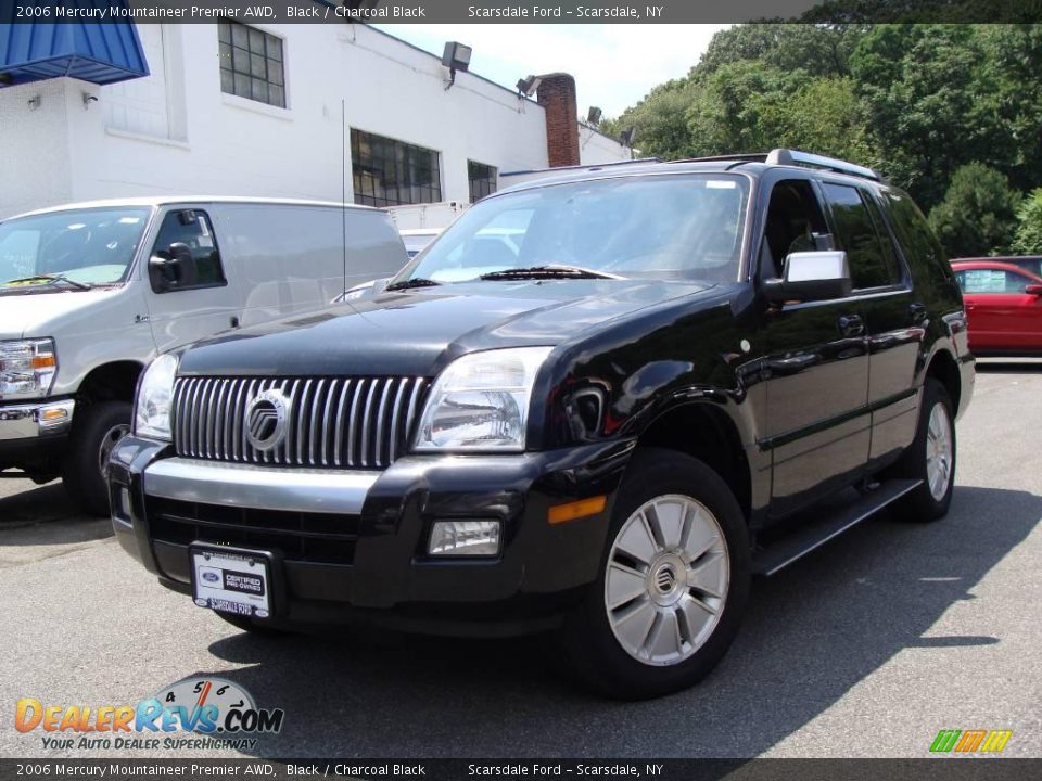 2006 Mercury Mountaineer Premier AWD Black / Charcoal Black Photo #1