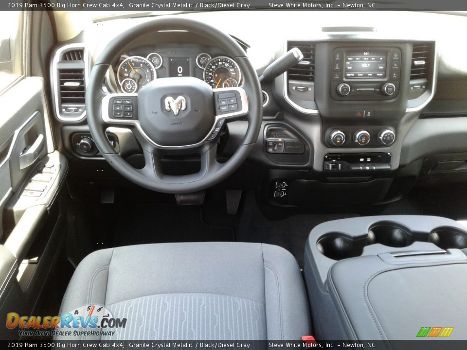 2019 Ram 3500 Big Horn Crew Cab 4x4 Granite Crystal Metallic / Black/Diesel Gray Photo #25