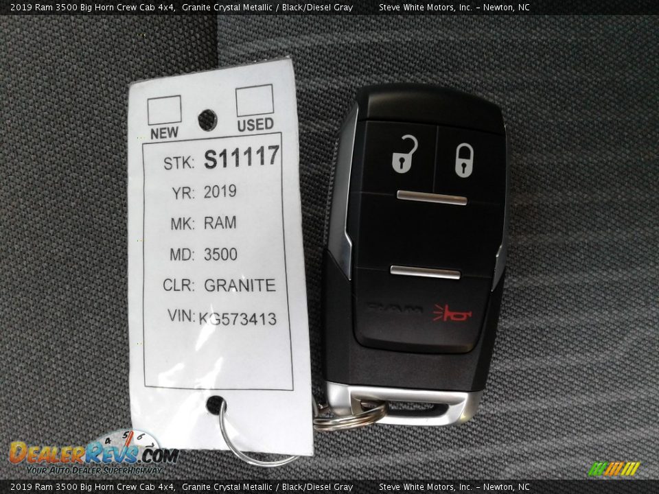 2019 Ram 3500 Big Horn Crew Cab 4x4 Granite Crystal Metallic / Black/Diesel Gray Photo #26
