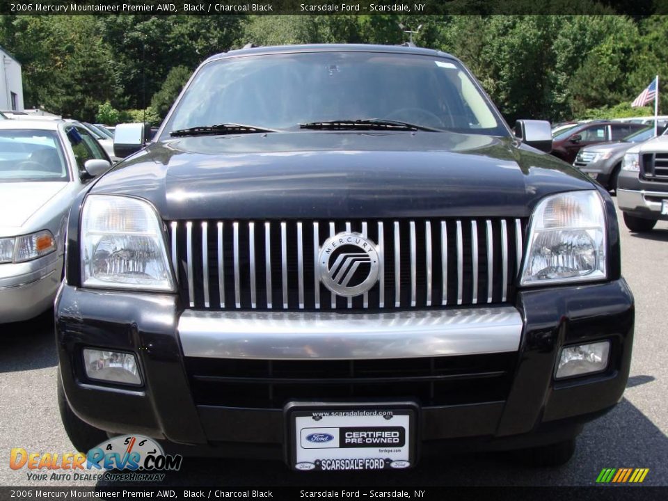 2006 Mercury Mountaineer Premier AWD Black / Charcoal Black Photo #2