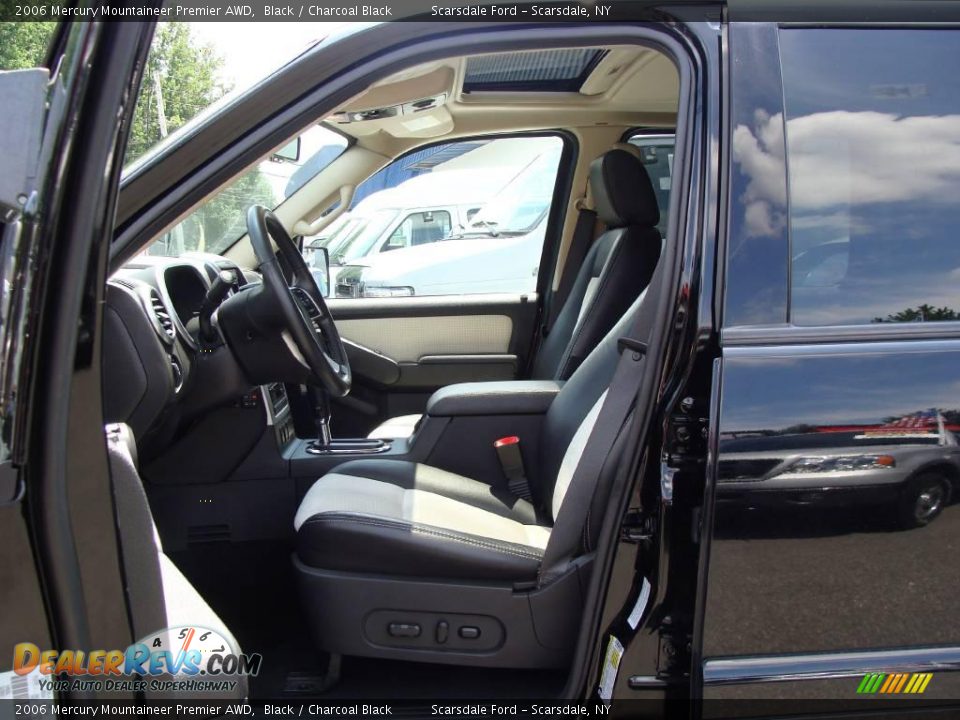 2006 Mercury Mountaineer Premier AWD Black / Charcoal Black Photo #10