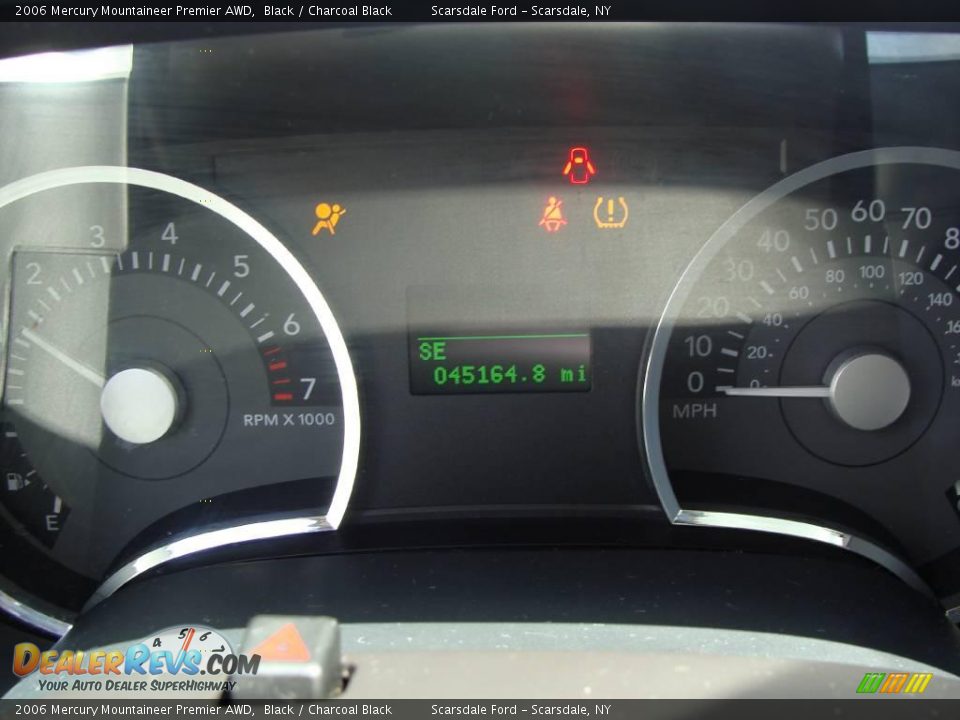 2006 Mercury Mountaineer Premier AWD Black / Charcoal Black Photo #26