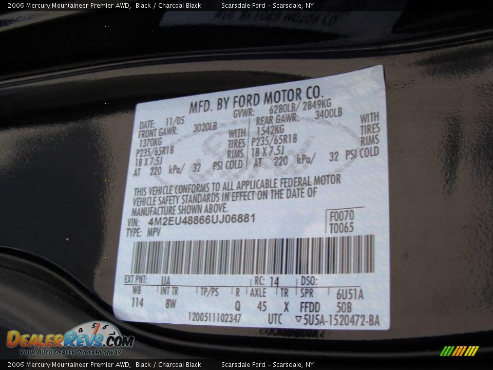 2006 Mercury Mountaineer Premier AWD Black / Charcoal Black Photo #27