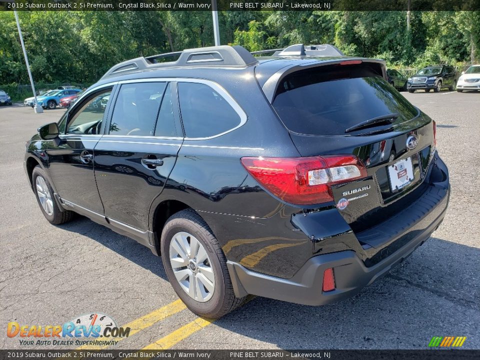 2019 Subaru Outback 2.5i Premium Crystal Black Silica / Warm Ivory Photo #2