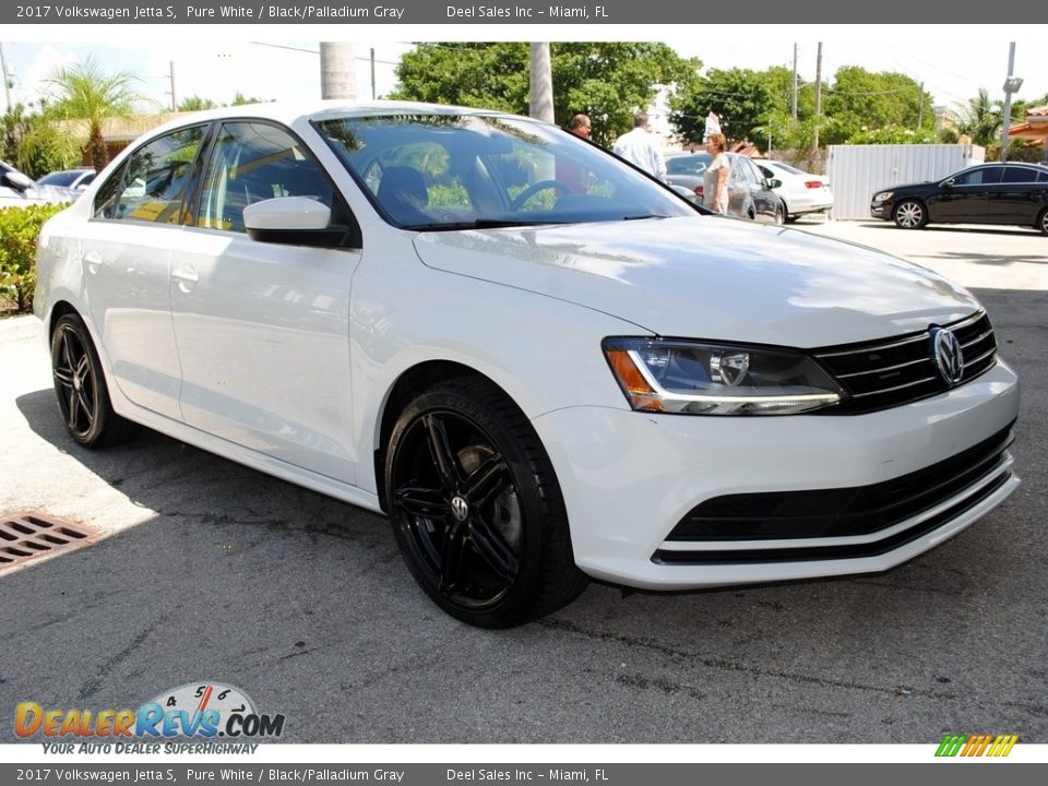 2017 Volkswagen Jetta S Pure White / Black/Palladium Gray Photo #2