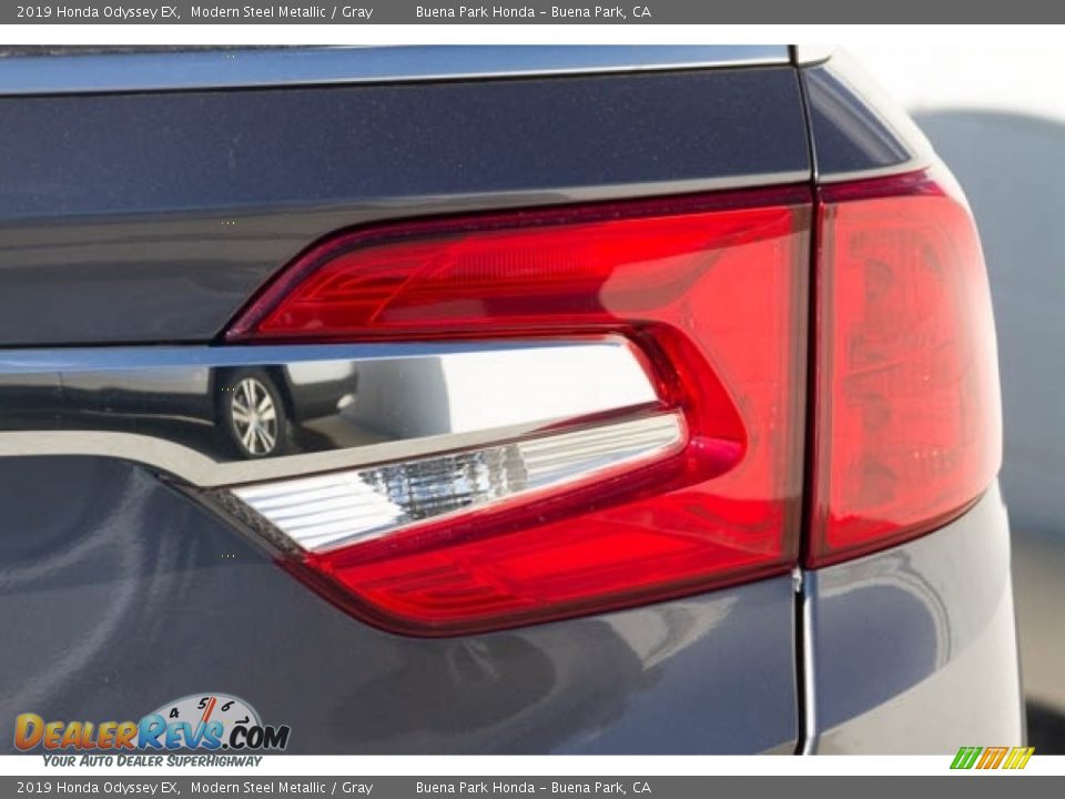 2019 Honda Odyssey EX Modern Steel Metallic / Gray Photo #4