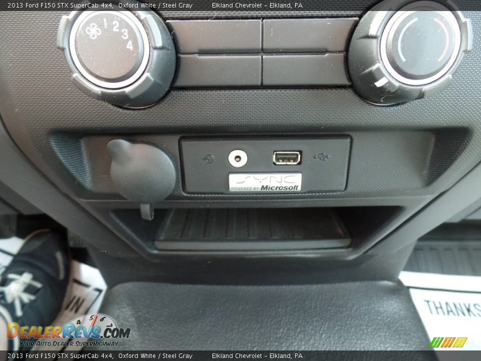 2013 Ford F150 STX SuperCab 4x4 Oxford White / Steel Gray Photo #23
