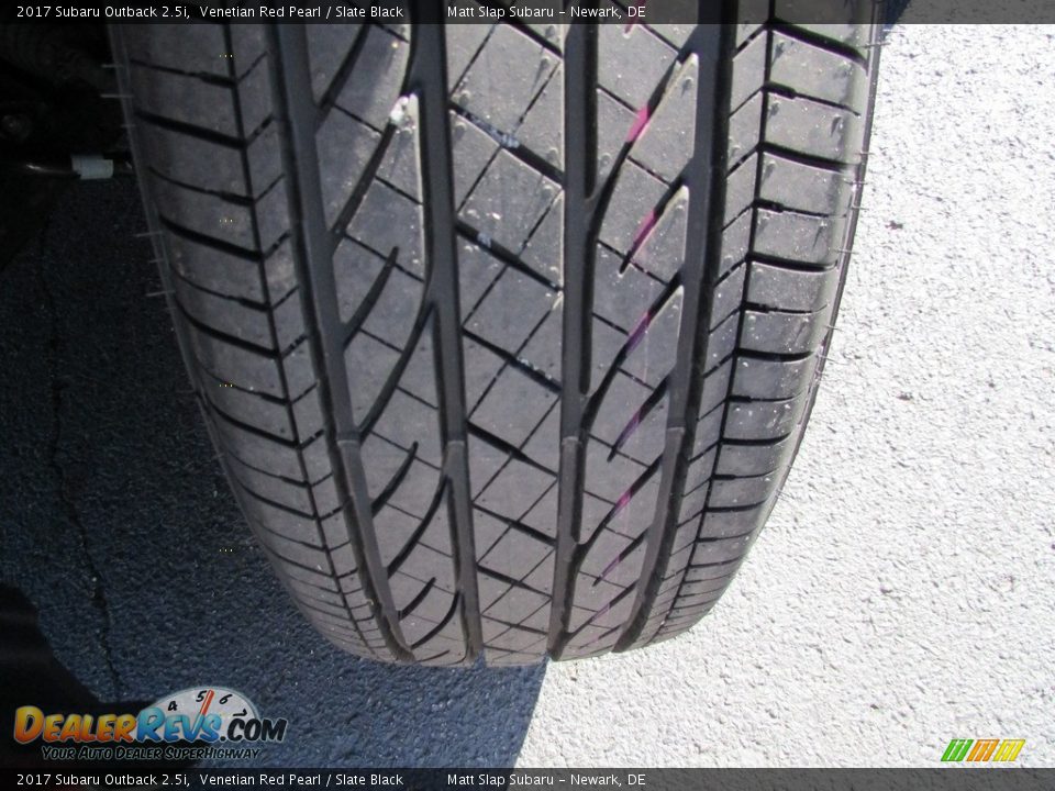 2017 Subaru Outback 2.5i Venetian Red Pearl / Slate Black Photo #23