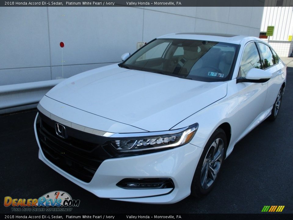 2018 Honda Accord EX-L Sedan Platinum White Pearl / Ivory Photo #9