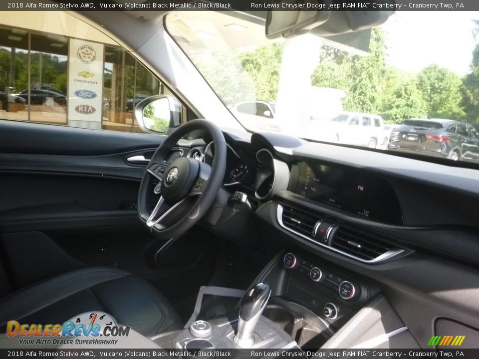 2018 Alfa Romeo Stelvio AWD Vulcano (Volcano) Black Metallic / Black/Black Photo #13