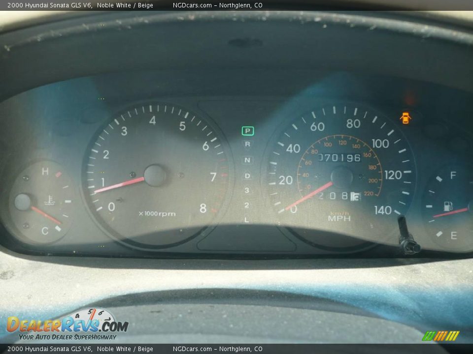 2000 Hyundai Sonata GLS V6 Noble White / Beige Photo #11