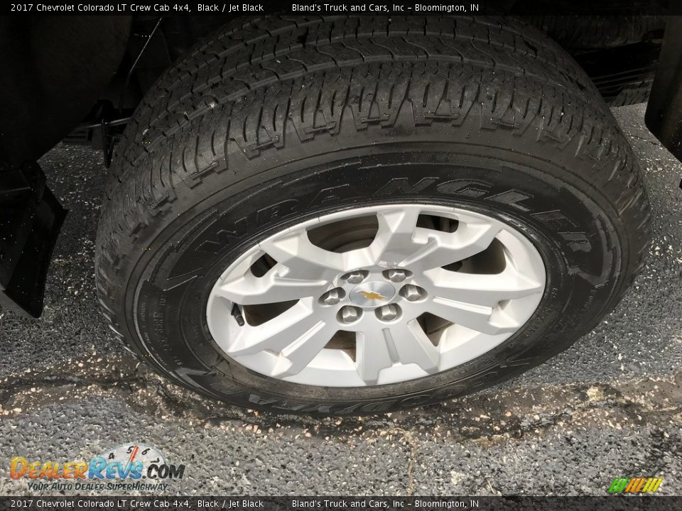 2017 Chevrolet Colorado LT Crew Cab 4x4 Black / Jet Black Photo #31