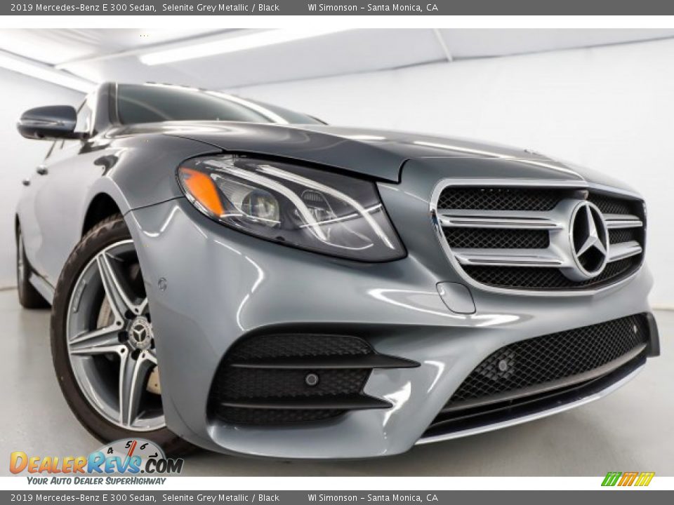 2019 Mercedes-Benz E 300 Sedan Selenite Grey Metallic / Black Photo #2