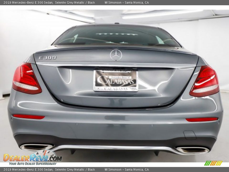 2019 Mercedes-Benz E 300 Sedan Selenite Grey Metallic / Black Photo #4