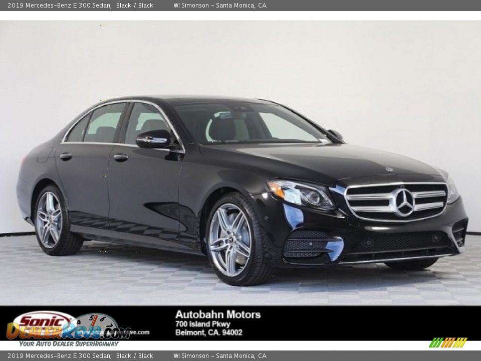 2019 Mercedes-Benz E 300 Sedan Black / Black Photo #1