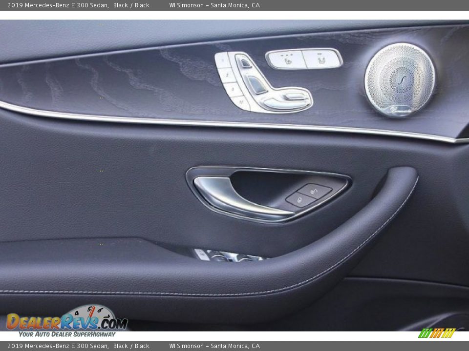 2019 Mercedes-Benz E 300 Sedan Black / Black Photo #8