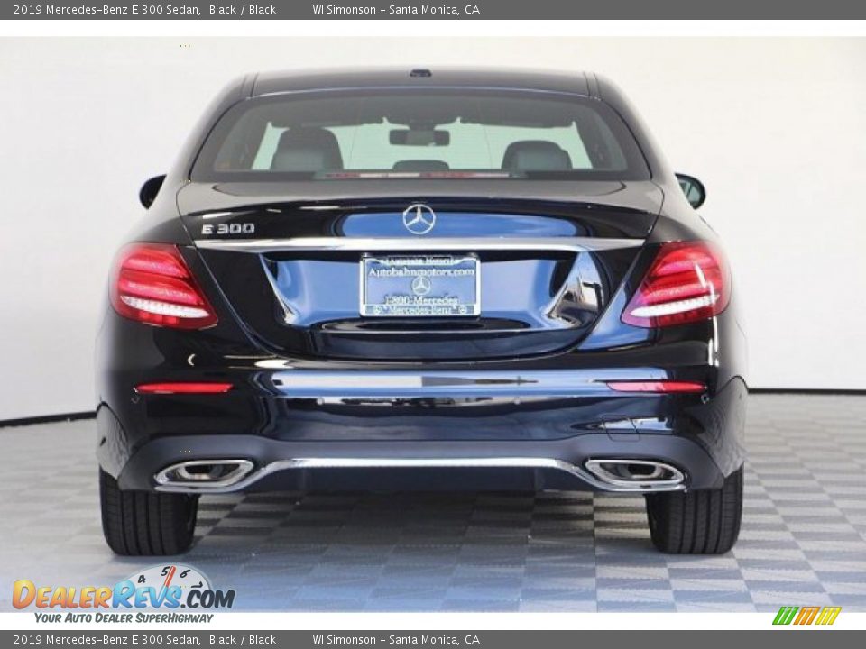 2019 Mercedes-Benz E 300 Sedan Black / Black Photo #6