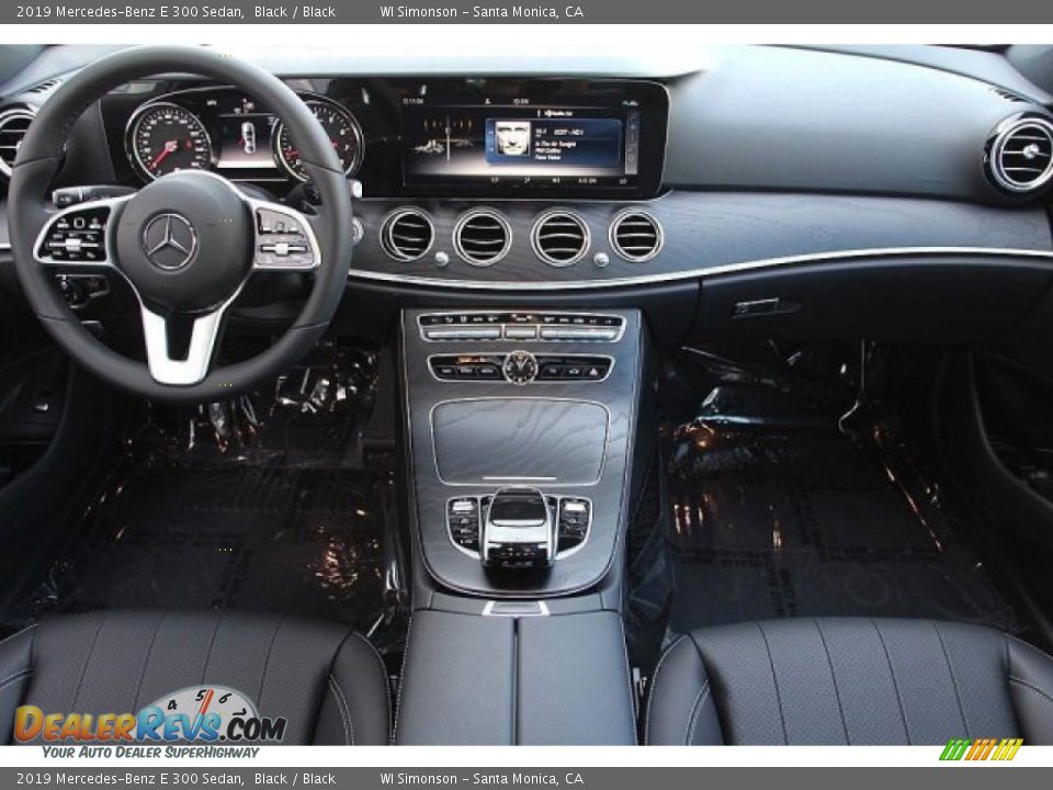2019 Mercedes-Benz E 300 Sedan Black / Black Photo #10